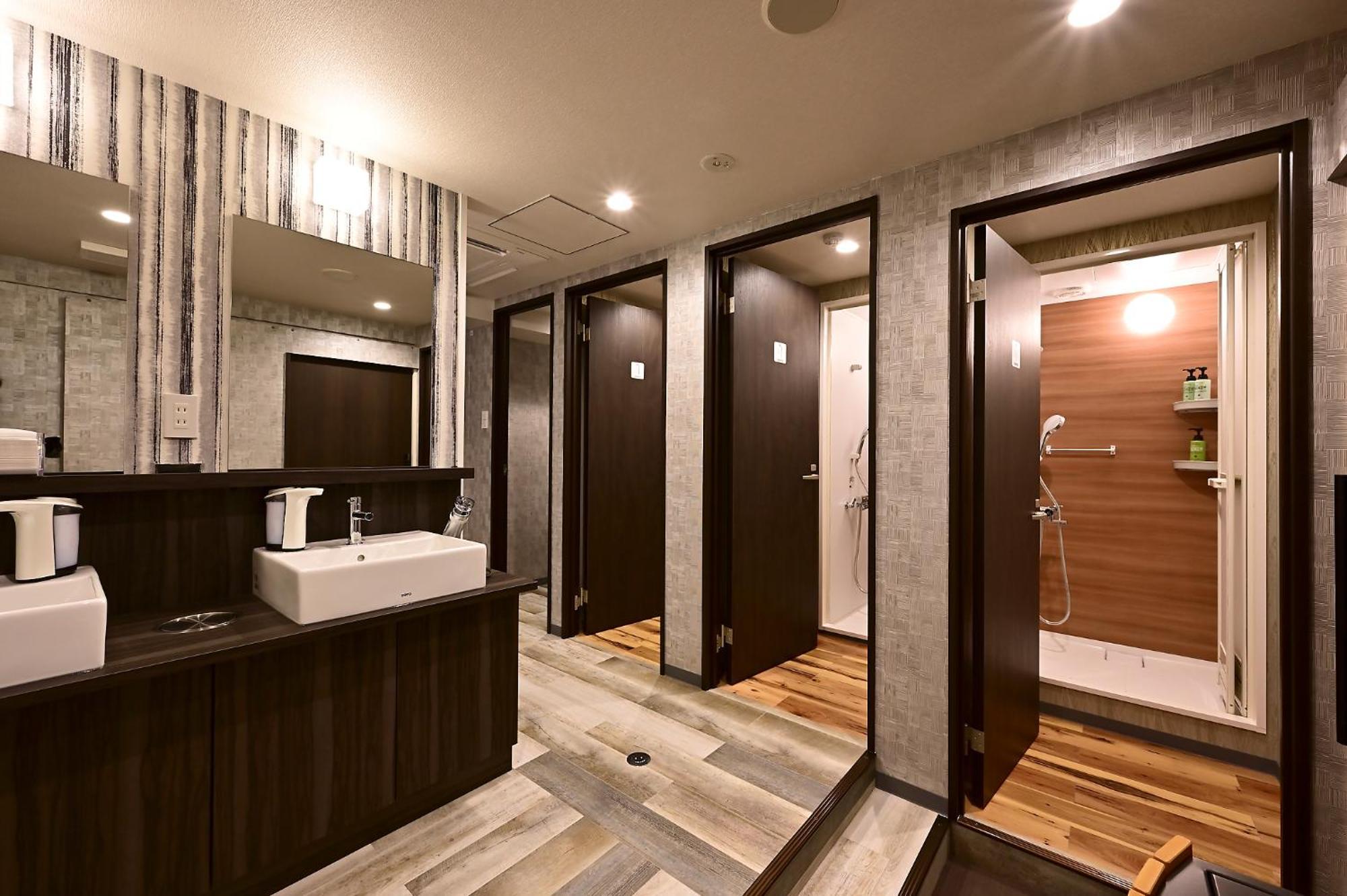 Hotel Tomariya Ueno Tokio Zewnętrze zdjęcie